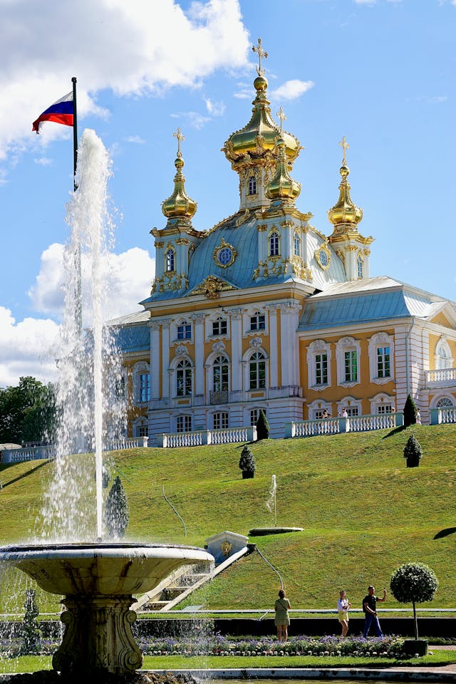 Church of the Grand Palace, Peterhof