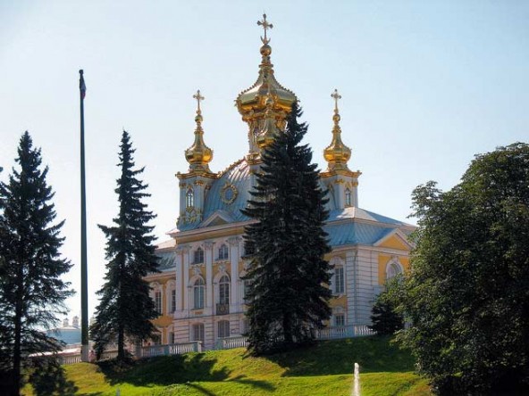 The Church of the Grand Palace - Peterhof 