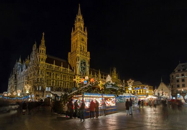 Christmas market in Marienplatz, Munich